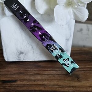 fmg by Avon Cathy Cat Shadow Gaze Matte Color Stick - Azure